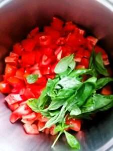 1.3 Salsa de Tomate Tomate con Albahaca. Receta facil de salsa de tomate casera